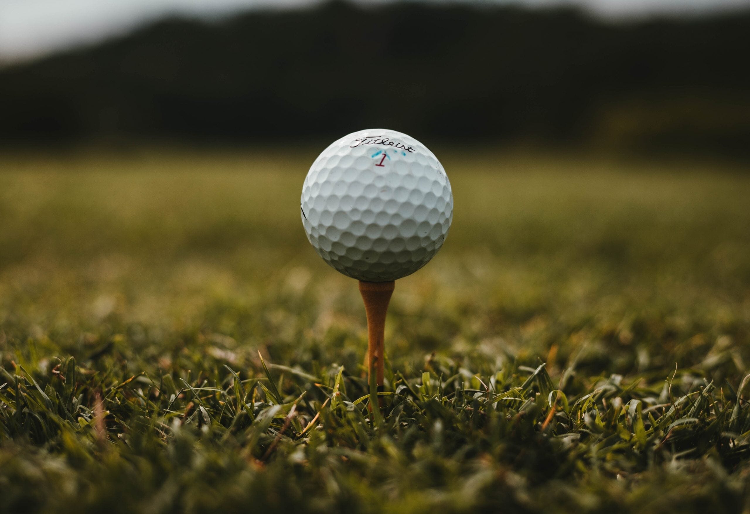 Combien Coûte une Balle de Golf ? Trouvez la Balle Qui Vous Convient